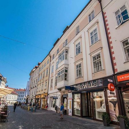 Elegant Central Apartment Laibach Exterior foto